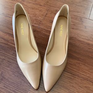 Nine West Nude Pumps. 6.5